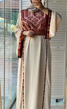 Elegant Offwhite Diamond Qabbah Thob With Manajil Details and Satin Details