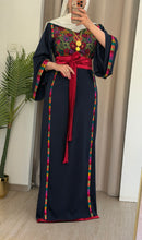 Elegant Navy Ward Thob With Manajil Details and Satin Belt