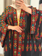 Yasmin Black Embroidered Open Abaya/Bisht
