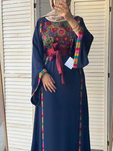 Elegant Navy Ward Thob With Manajil Details and Satin Belt