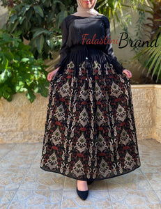 Elegant Black And Beige Embroidered Skirt