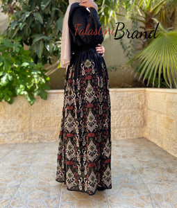 Elegant Black And Beige Embroidered Skirt