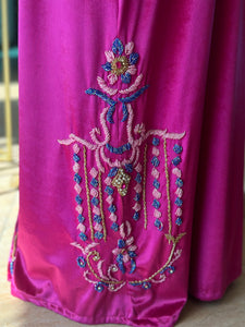 Elegant Fuchsia Handmade Moroccan Open-Front Djellaba with Belt