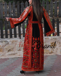 Traditional Black and Red Embroidered Thob with Malak Satin Sleeves Details